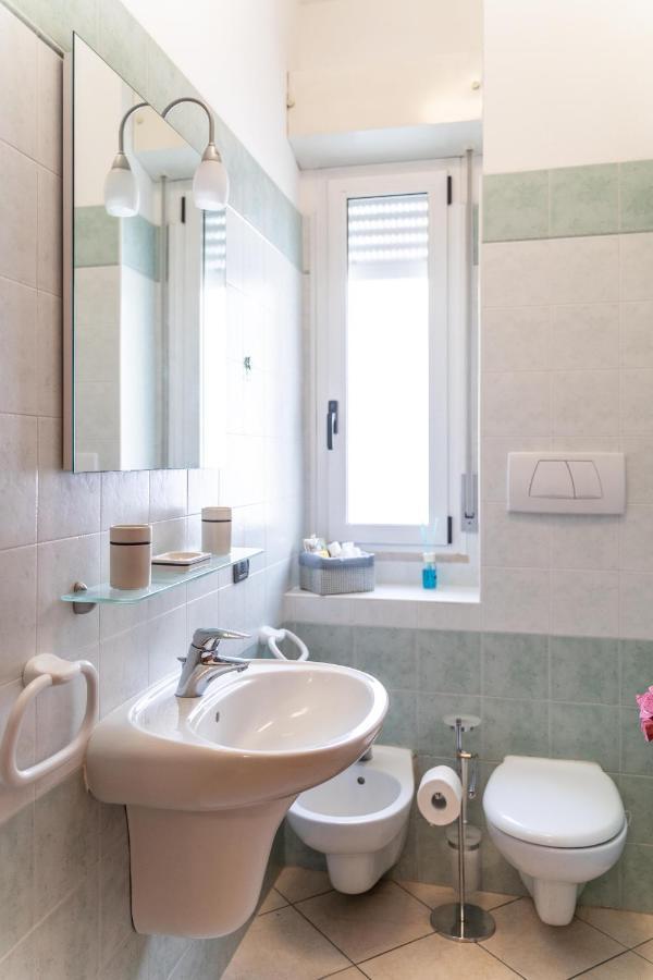 Residence L'Appartamento Римини Екстериор снимка
